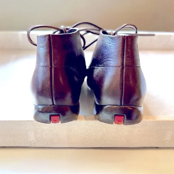 Prada Women’s Brown Leather Ankle Boots- Red Prada Stripe Sole - Made in Italy - Picture 2 of 10